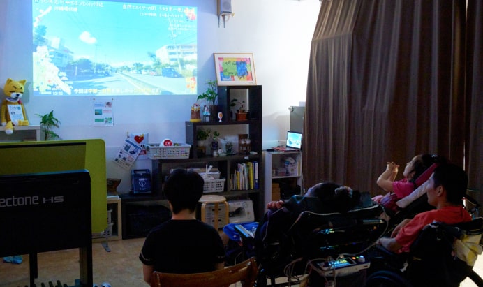 アロマ・マッサージの様子