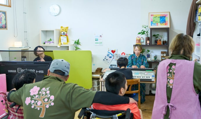 入浴や活動の様子